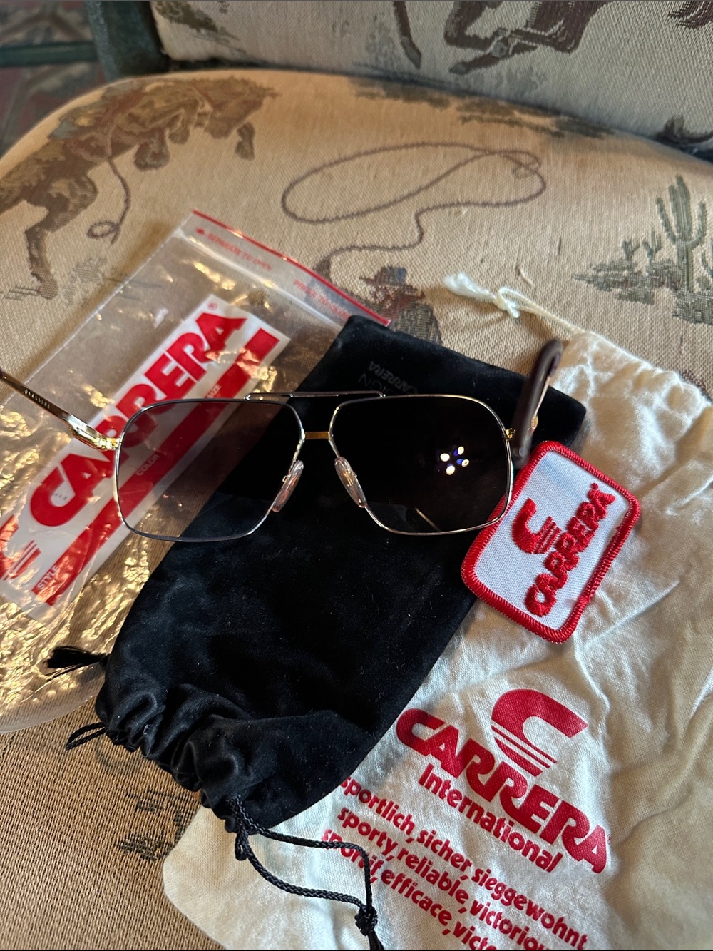 Vintage Boeing Carrera Gold and Silver Frame Sunglasses with Dark Lenses - Picture 6 of 8